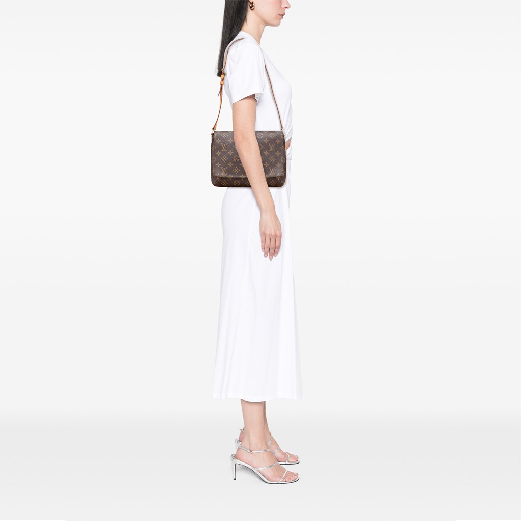 Louis Vuitton Monogram Musette Tango Short Strap - Image 13