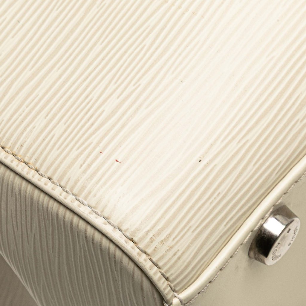 Louis Vuitton Epi Brea MM - Image 10