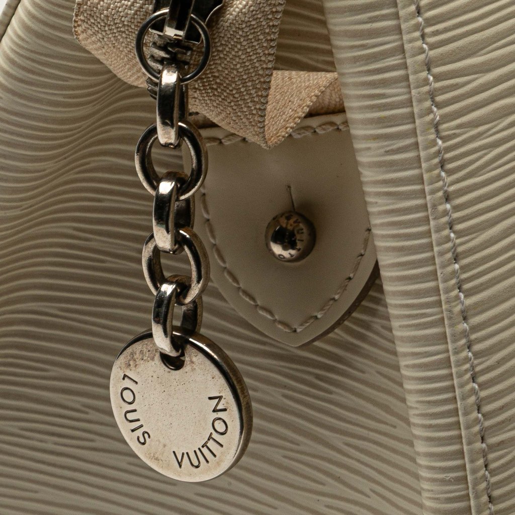 Louis Vuitton Epi Brea MM - Image 11
