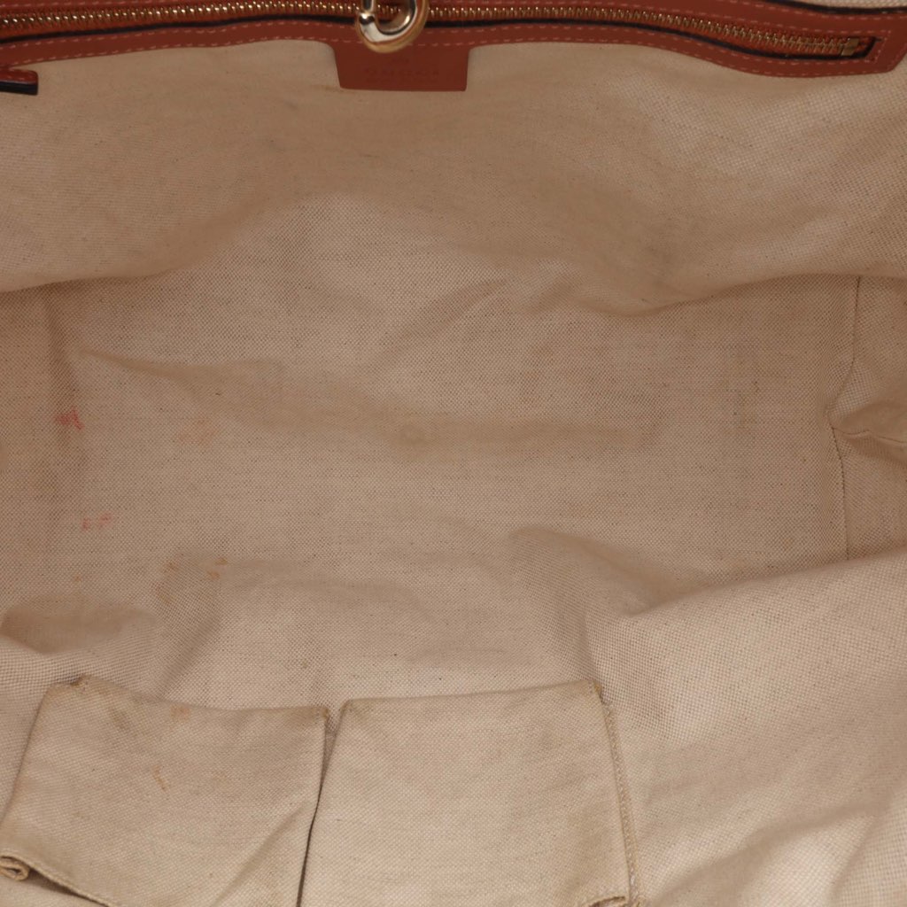 Gucci GG Canvas Heart Bit Tote - 4