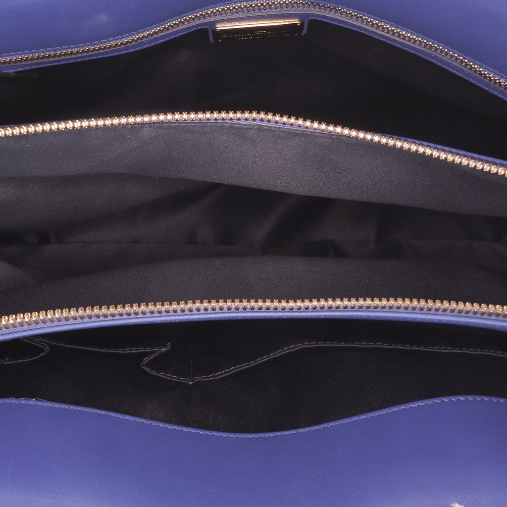 Salvatore Ferragamo Leather Fiamma East West Tote - 4