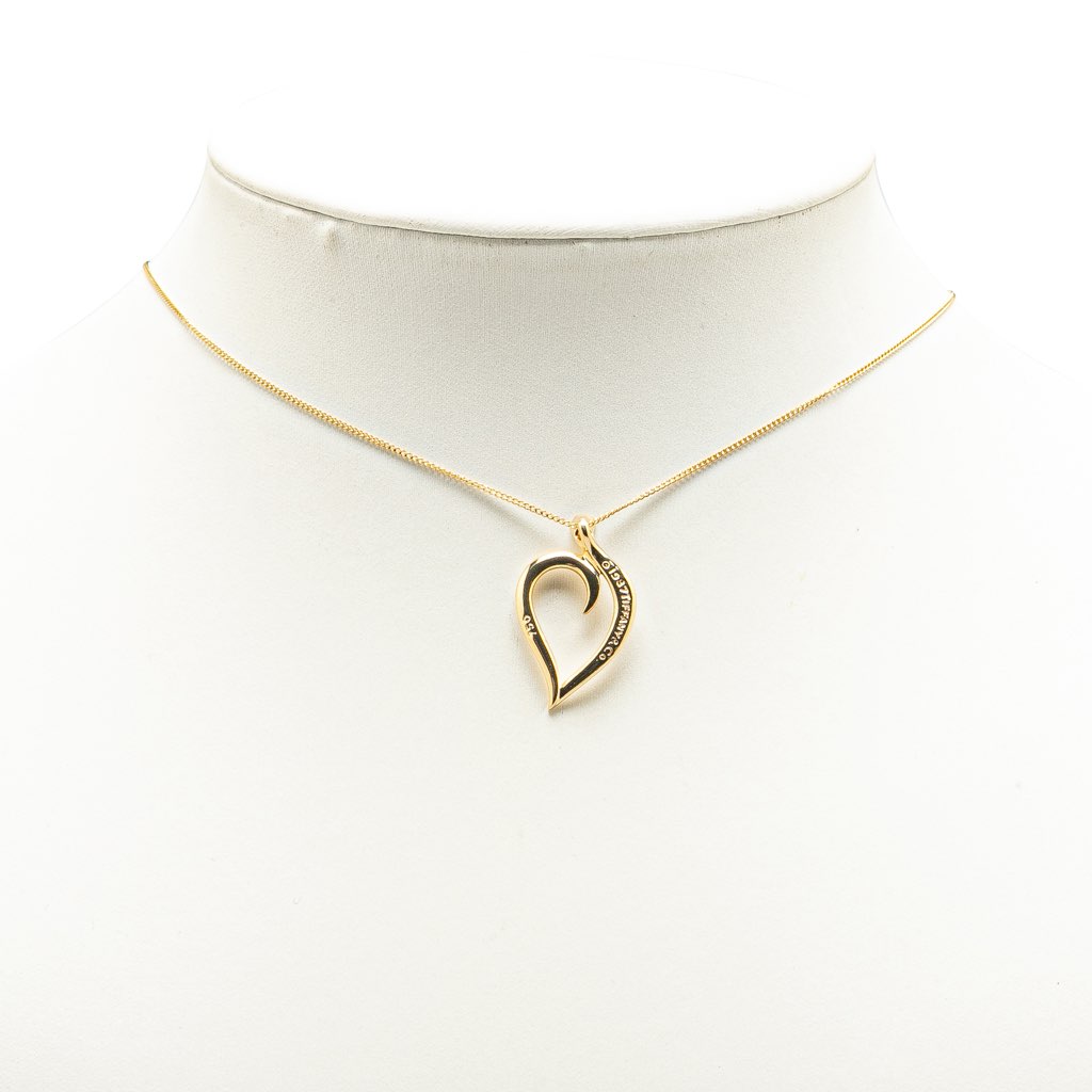 Tiffany & Co 18K Yellow Gold Leaf Heart Pendant Necklace - 5