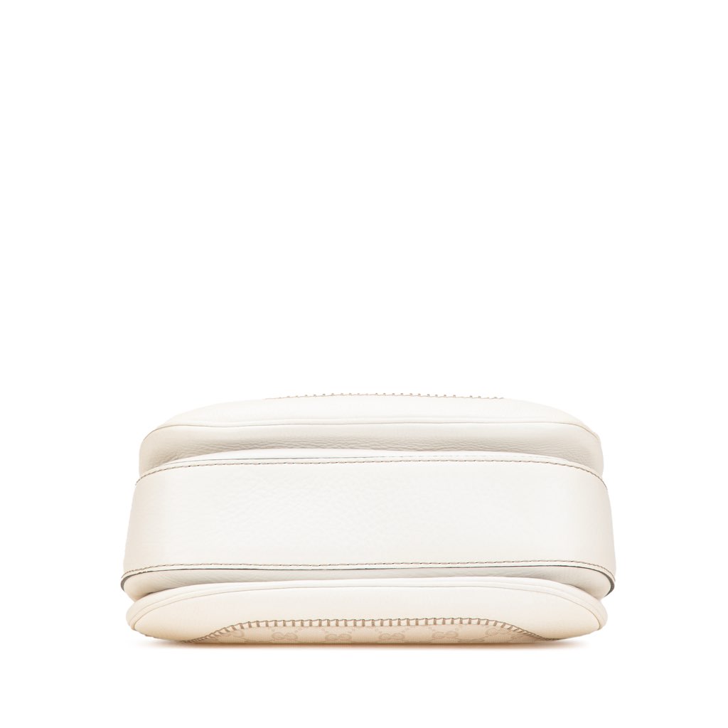 Gucci Medium GG Canvas New Bamboo Satchel - Image 6