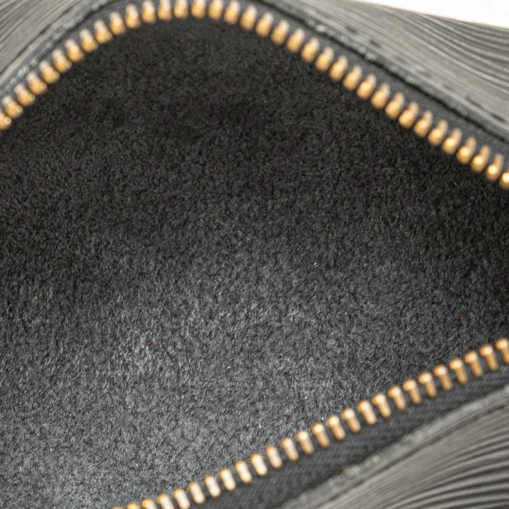 Louis Vuitton Epi Soufflot Pochette Black Leather Good - Model View