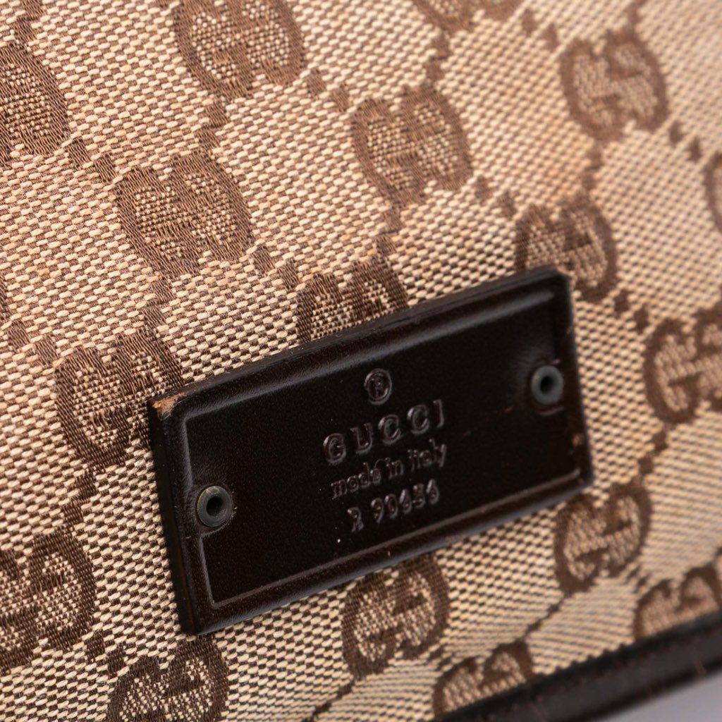 Gucci GG Canvas Messenger Bag - Image 10