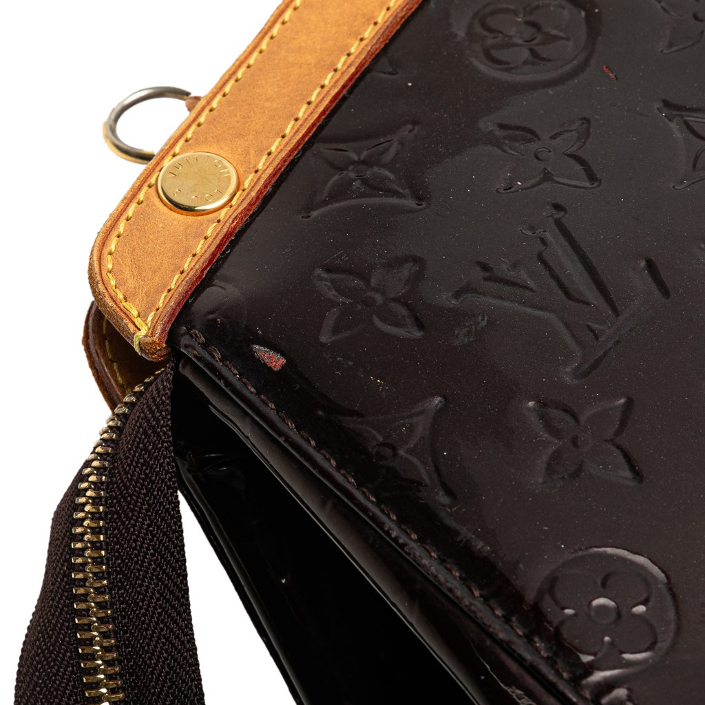 Louis Vuitton Monogram Vernis Brea MM - Image 10