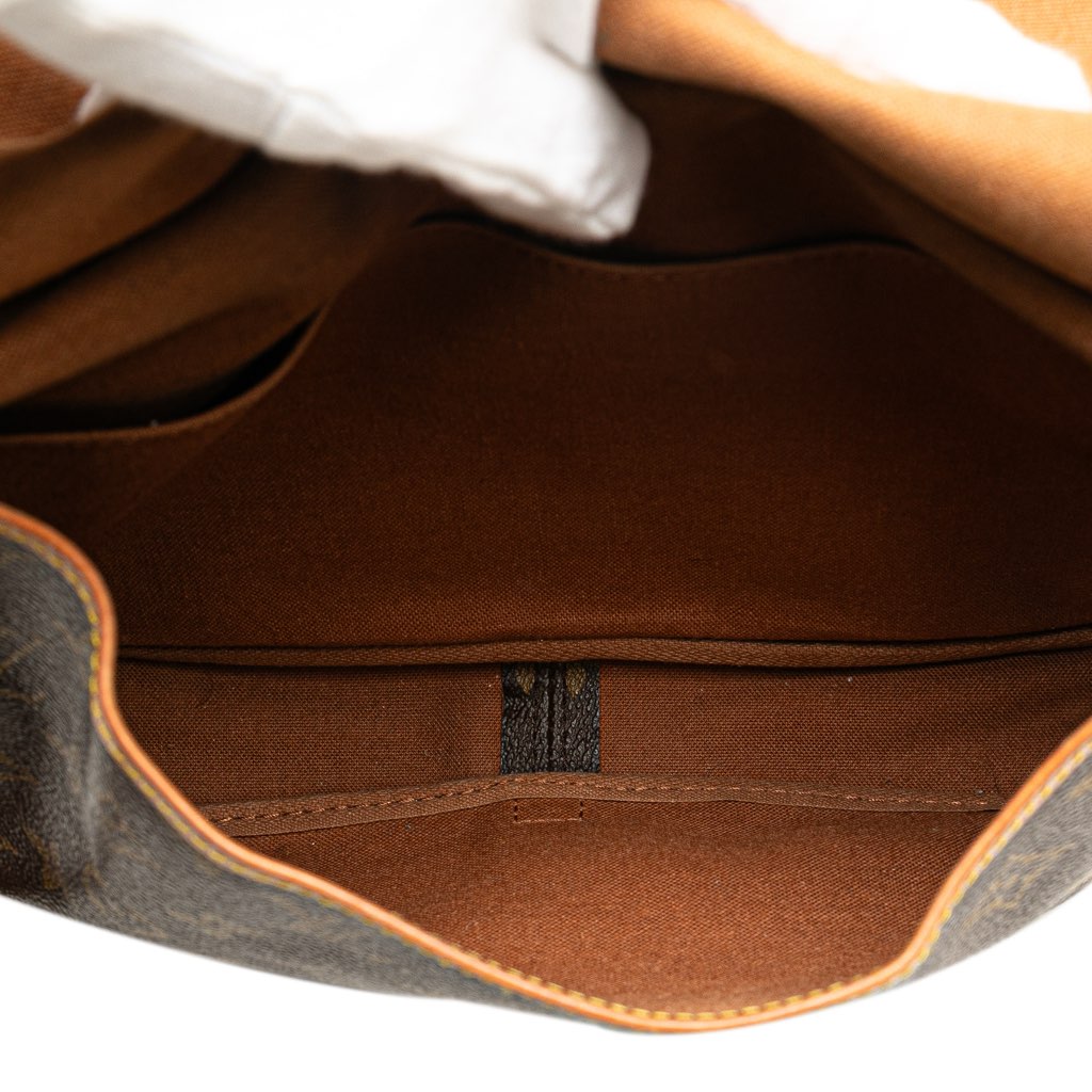 Louis Vuitton Monogram Saumur 30 - 5