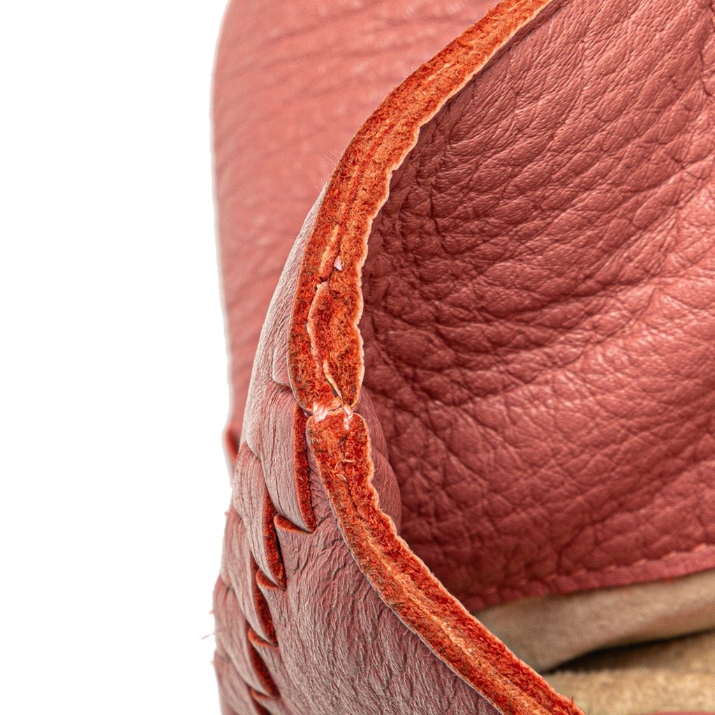 Bottega Veneta Small Intrecciato Trimmed Cervo Bucket Bag - Image 12