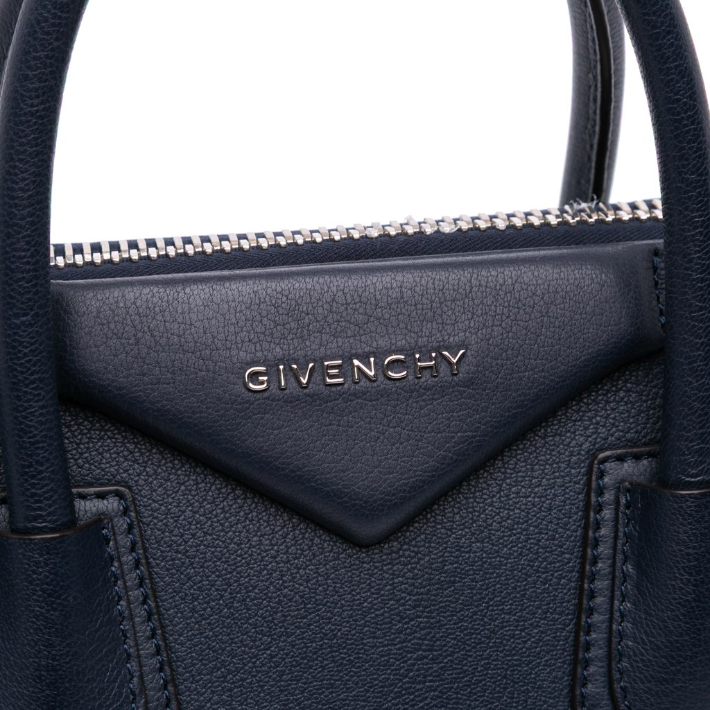 Givenchy Small Grained Calfskin Antigona Satchel - 5