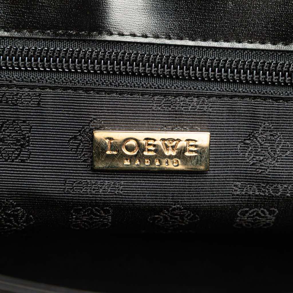 Loewe Leather Logo Clutch - 5