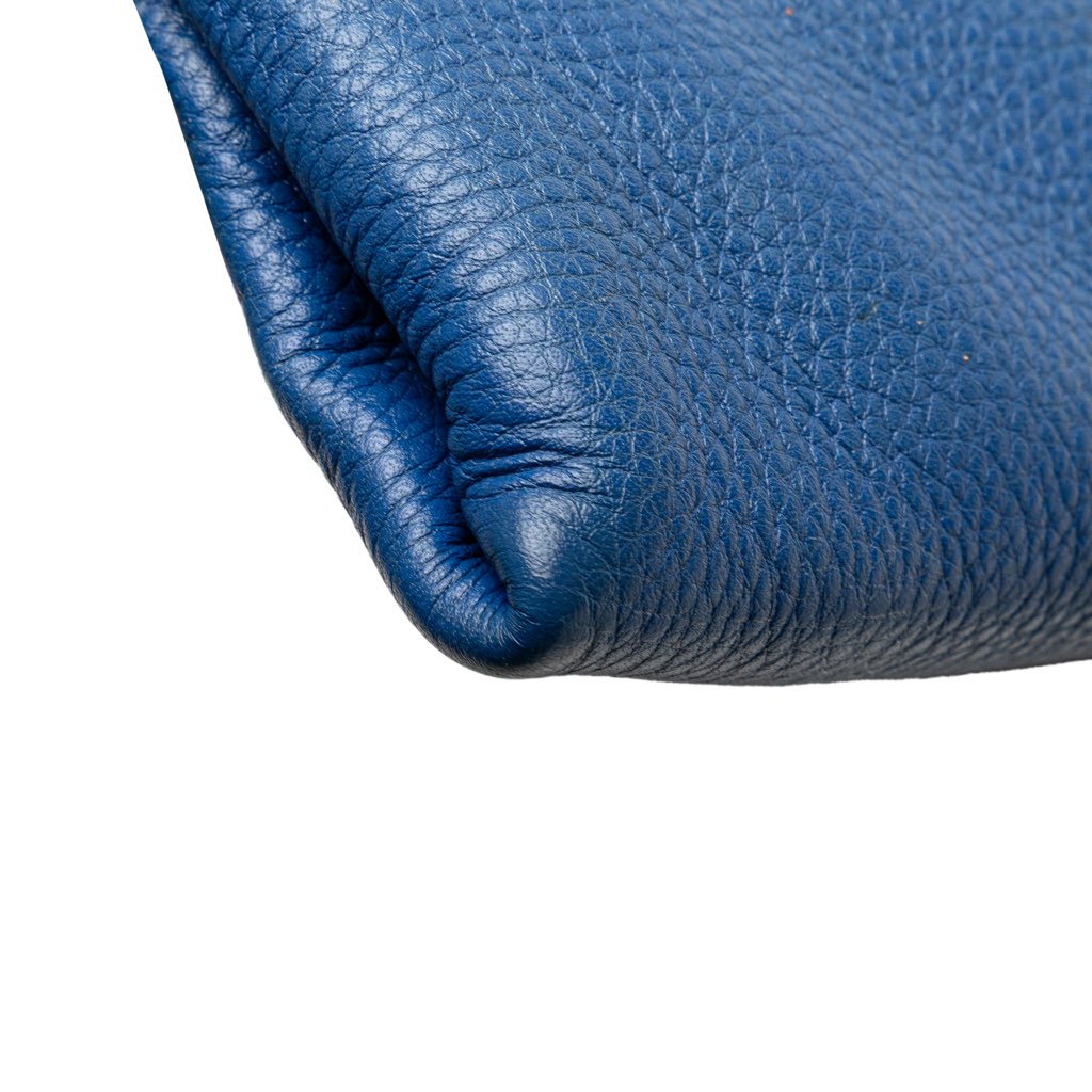 Prada Vitello Daino Crossbody - Image 13