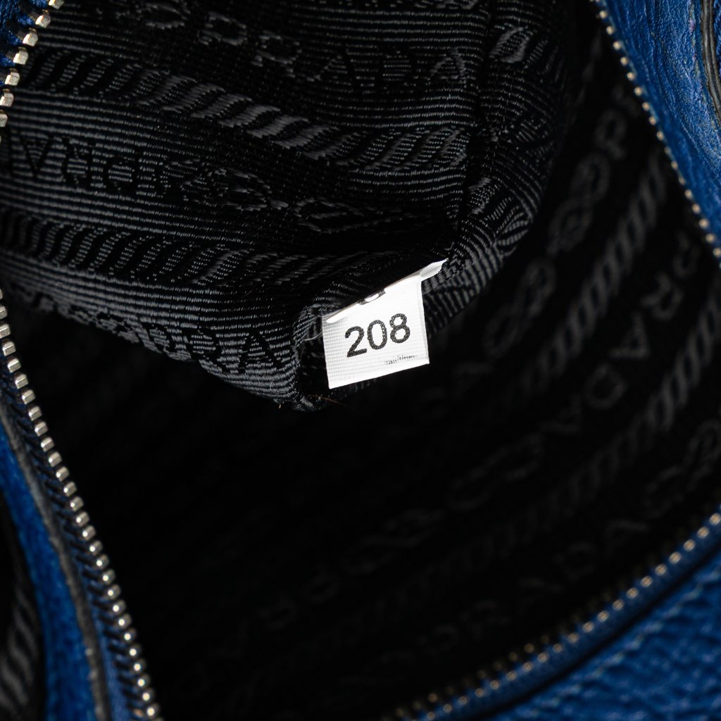 Prada Vitello Daino Crossbody - Image 10