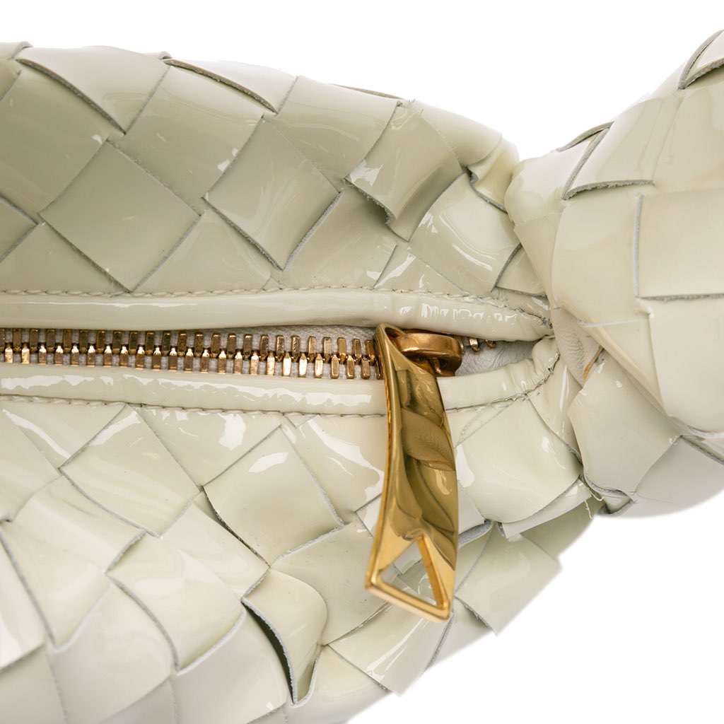 Bottega Veneta Mini Patent Intrecciato Jodie - Image 10