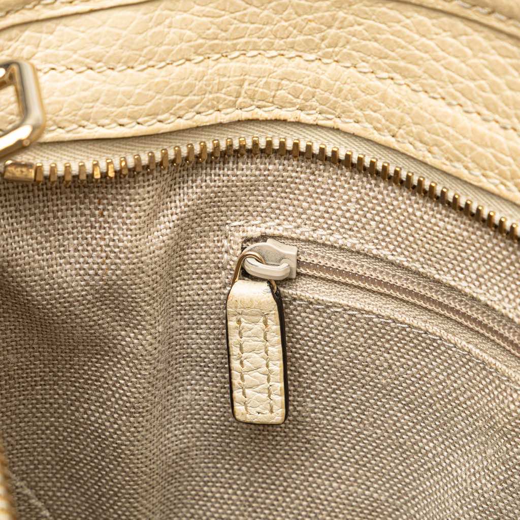 Gucci Small GG Canvas Bree Satchel - Detail 2