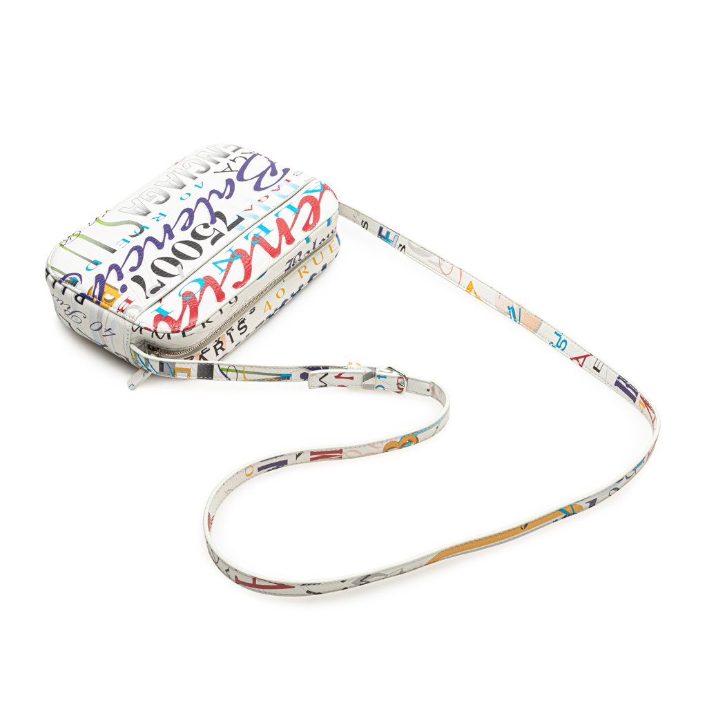 Balenciaga S Calfskin Logo Print Everyday Camera Bag - Image 11
