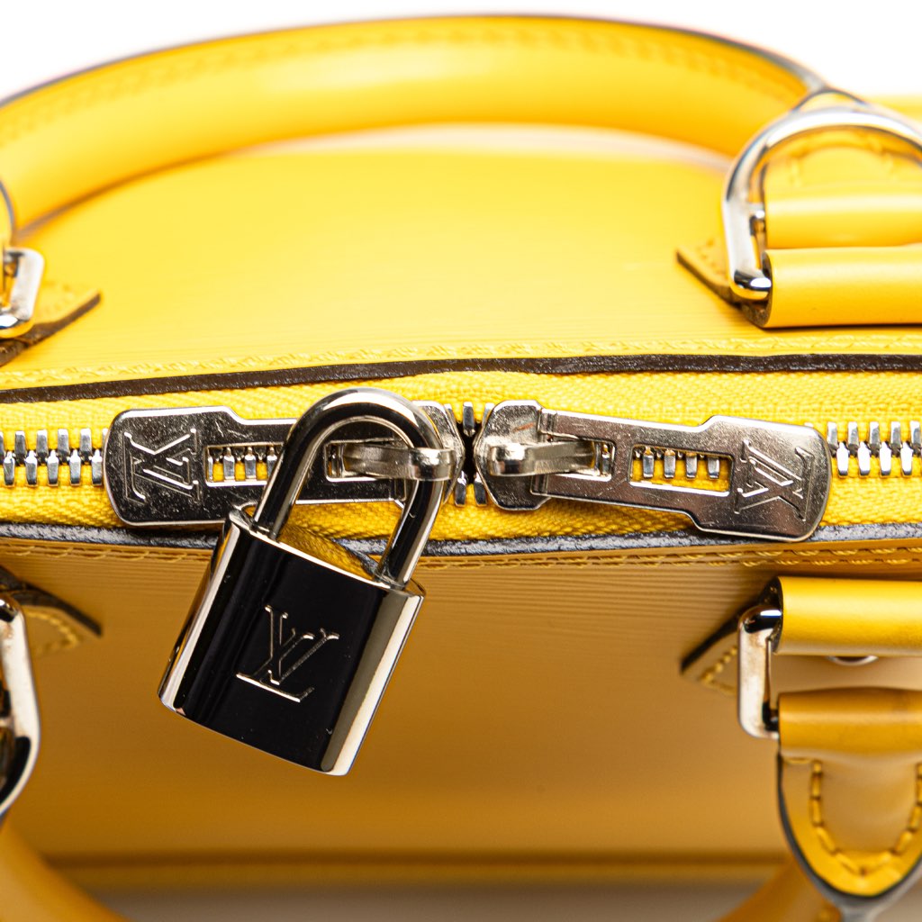 Louis Vuitton Epi Alma BB - Detail 2