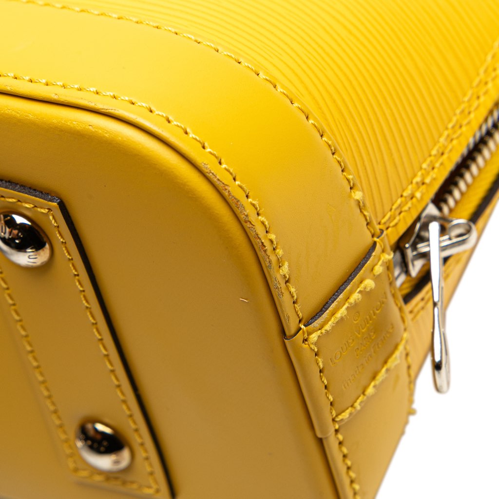 Louis Vuitton Epi Alma BB - Image 12
