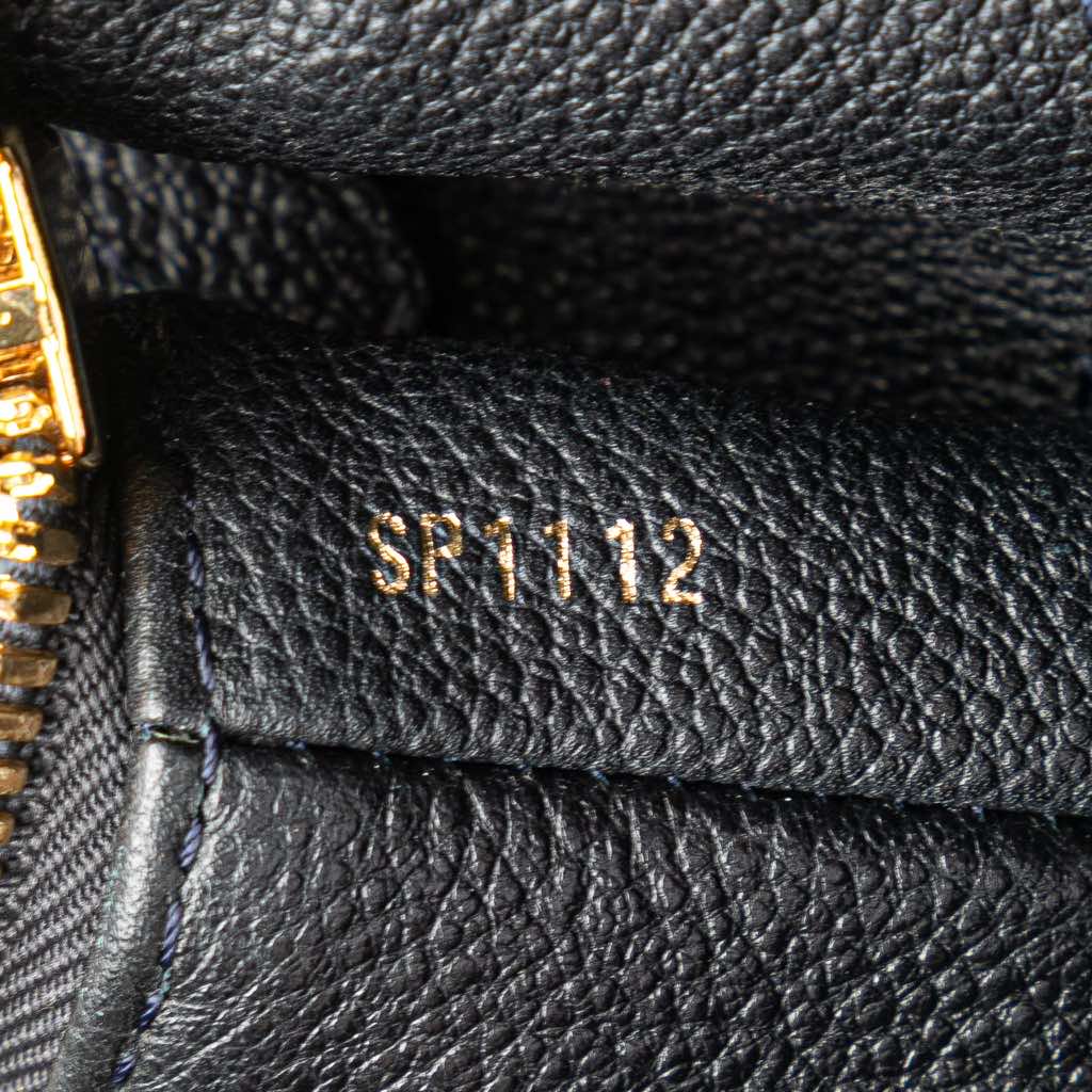 Louis Vuitton Monogram Empreinte Audacieuse MM - Detail 1