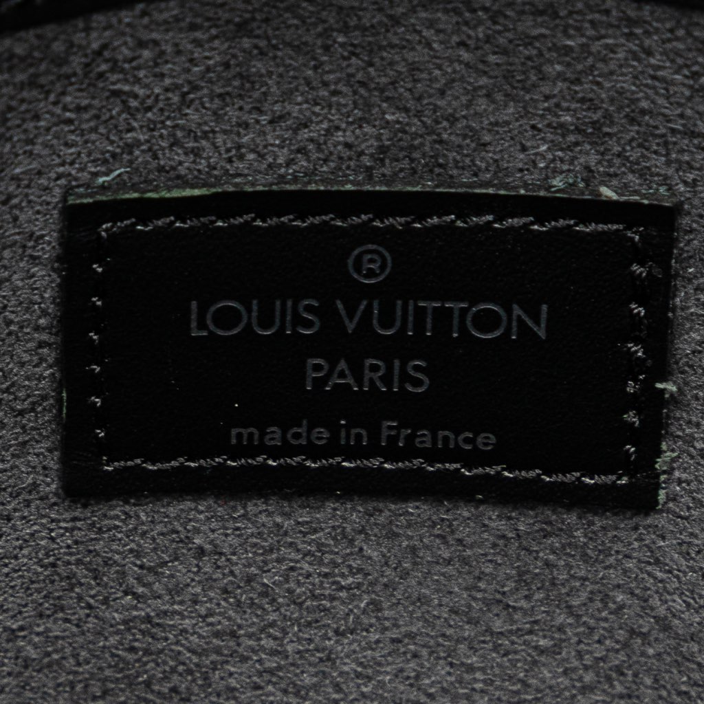 Louis Vuitton Epi Demi Lune - Side view