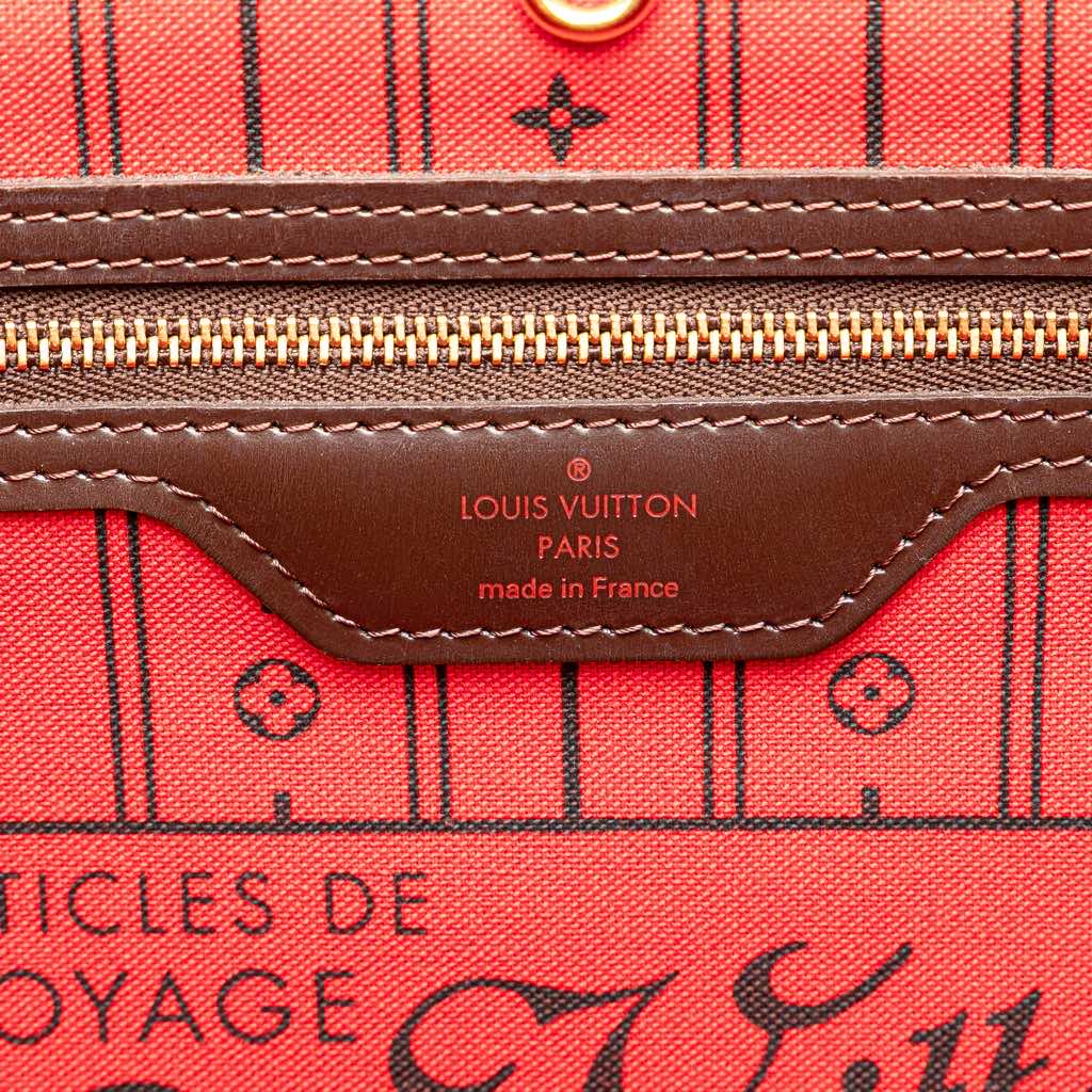 Louis Vuitton Damier Ebene Neverfull MM - Side view