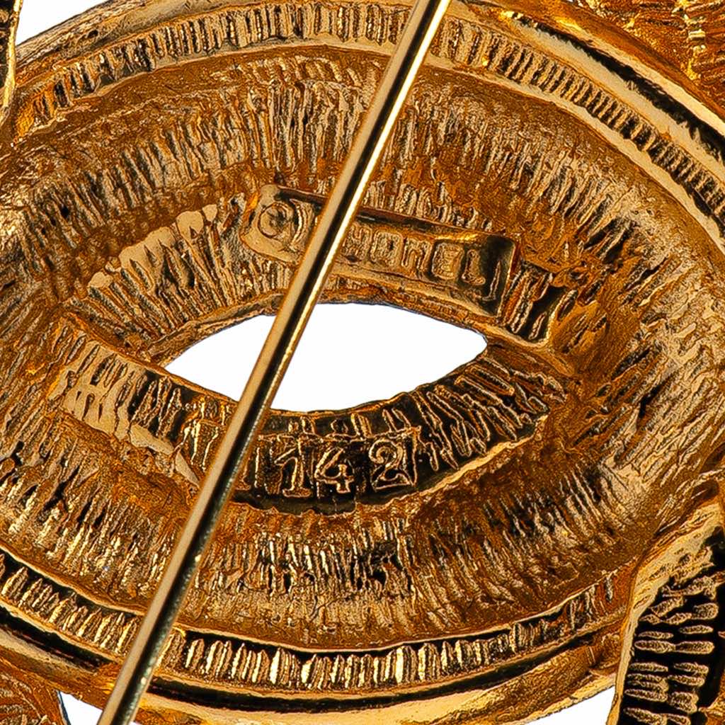 Chanel Gold Plated CC Quilted Brooch - Image 6