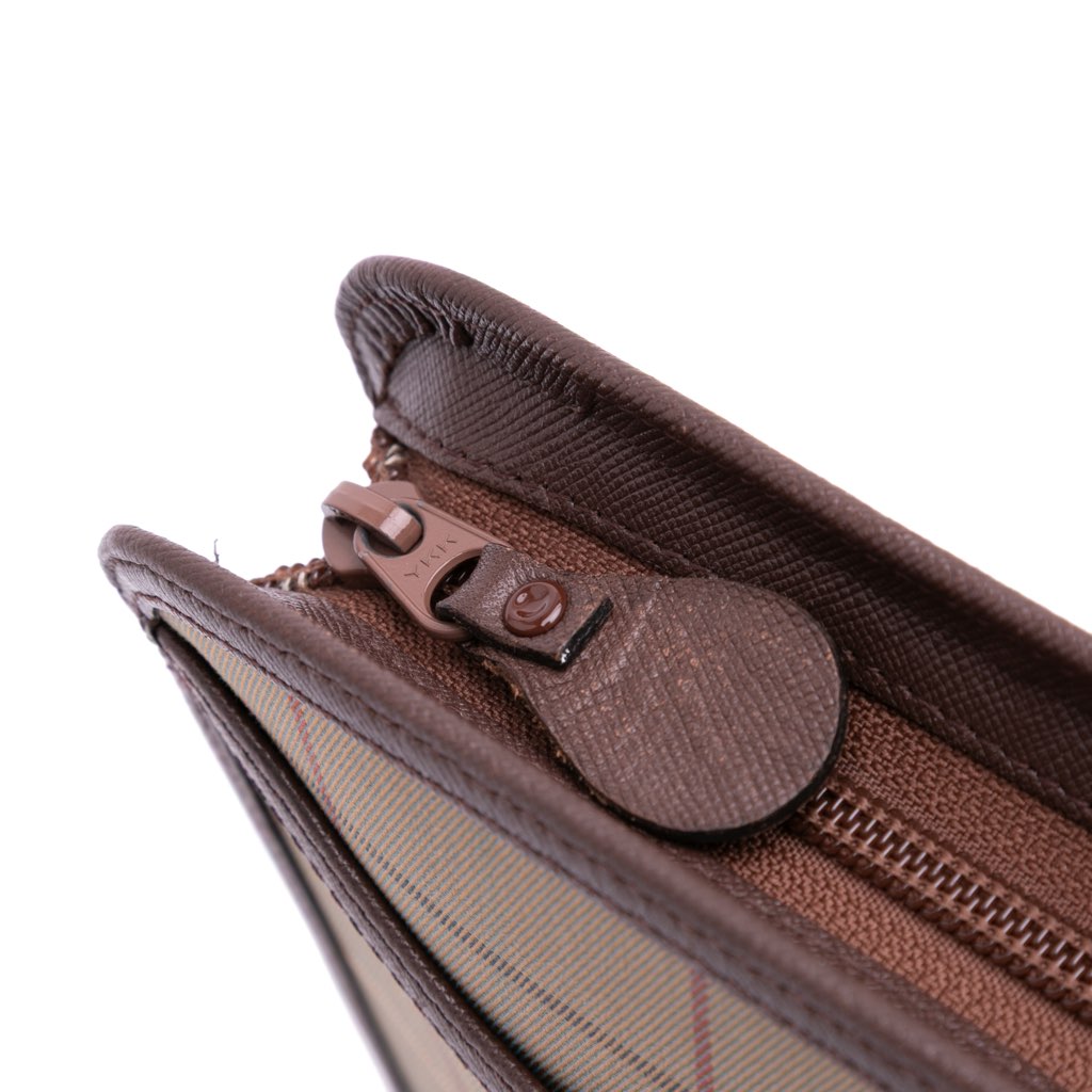 Burberry Vintage Check Canvas Clutch - Detail 1