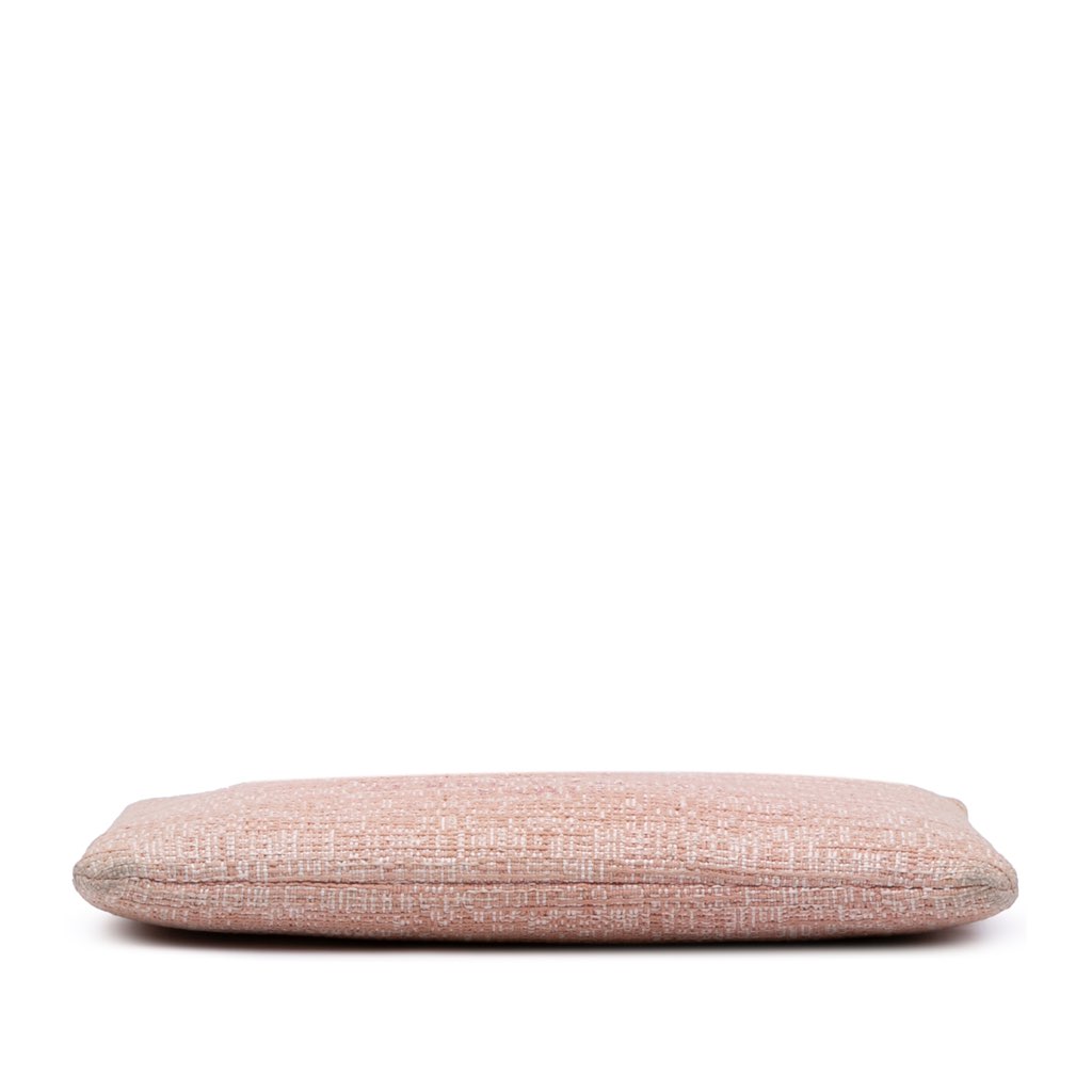 Chanel Large Tweed Deauville O Case Clutch - 3