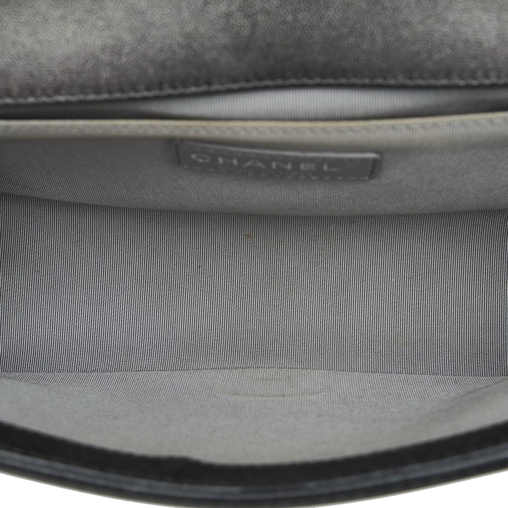 Chanel Old Medium Quilted Perforated Metallic Lambskin Boy Flap - 5