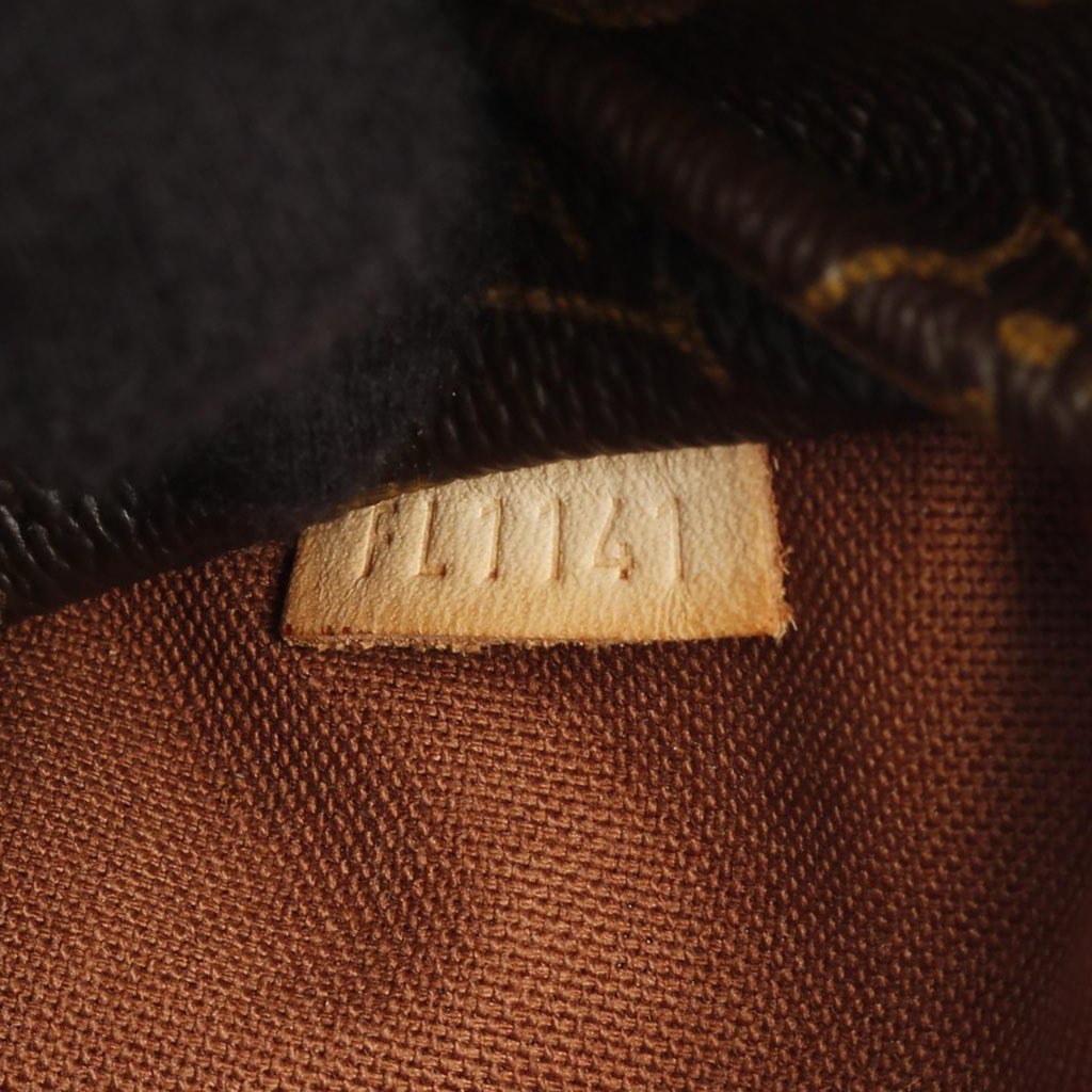 Louis Vuitton Monogram Totally PM - 4