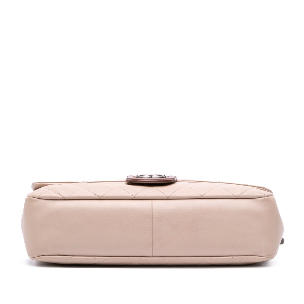 Chanel Large Quilted Lambskin Country Chic Flap - Image 6