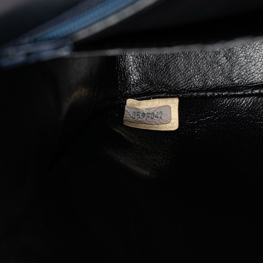 Chanel CC Quilted Lambskin Round Flap - Detail 2