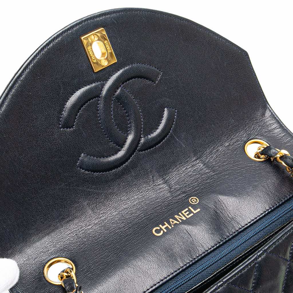 Chanel CC Quilted Lambskin Round Flap - Image 11