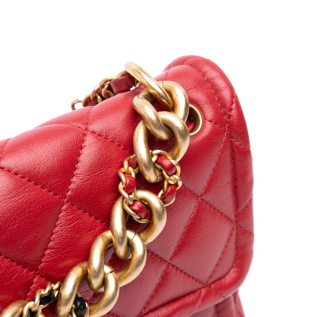 Chanel Small Quilted Lambskin Chain Link Flap - Image 11