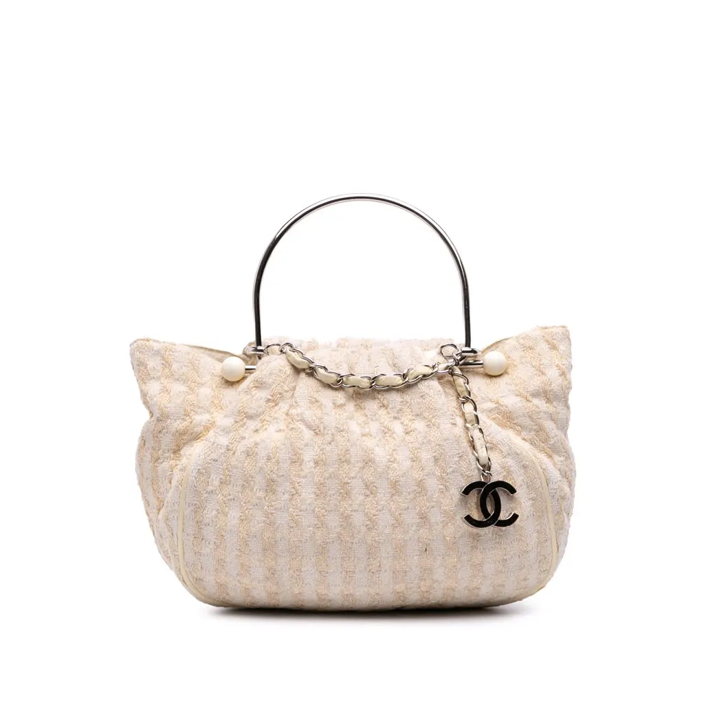 Chanel Tweed Boucle Knitting Top Handle Bag White Tweed Good - Front View