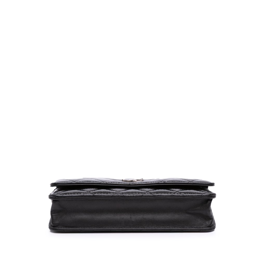 Chanel CC Quilted Patent Wallet On Chain - 3