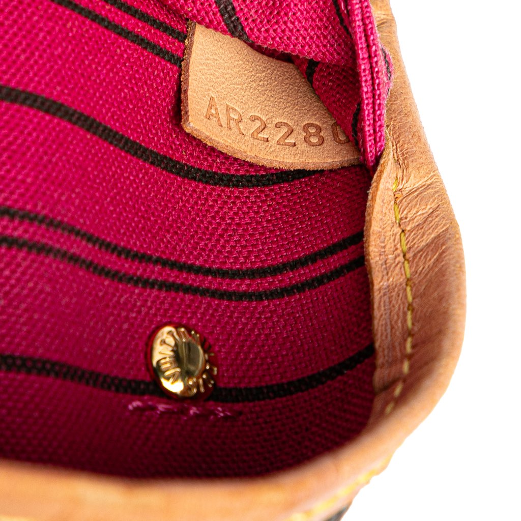 Louis Vuitton Monogram Neverfull PM - Detail 1