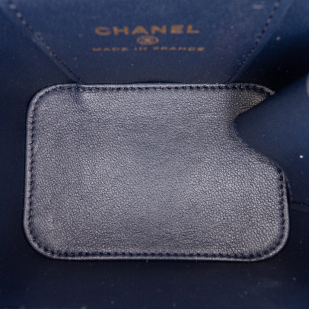 Chanel Small Lambskin Top Handle Vanity Bag - Detail 1