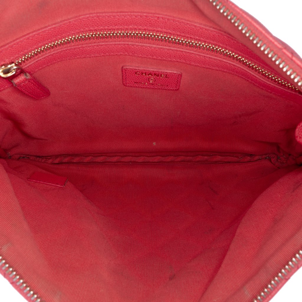 Chanel Medium Quilted Caviar O Case Clutch - 4