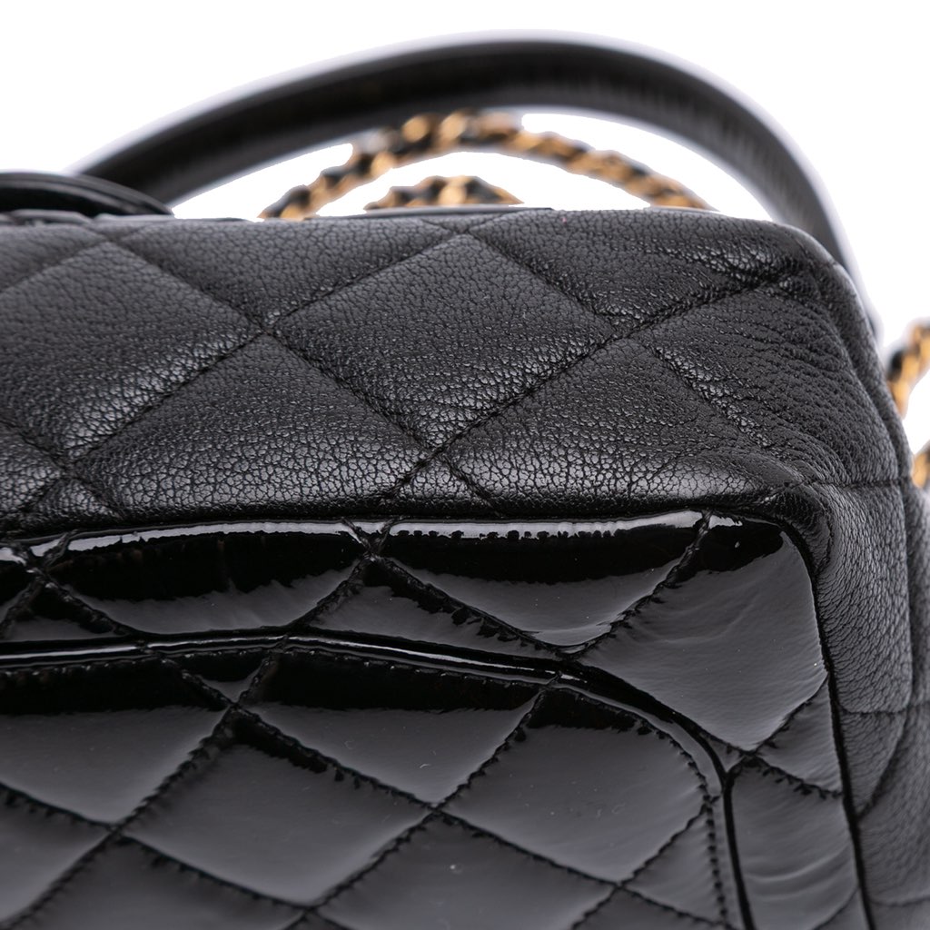 Chanel Paris-Salzburg Small Patent and Goatskin CC Eyelet Flap - Image 14