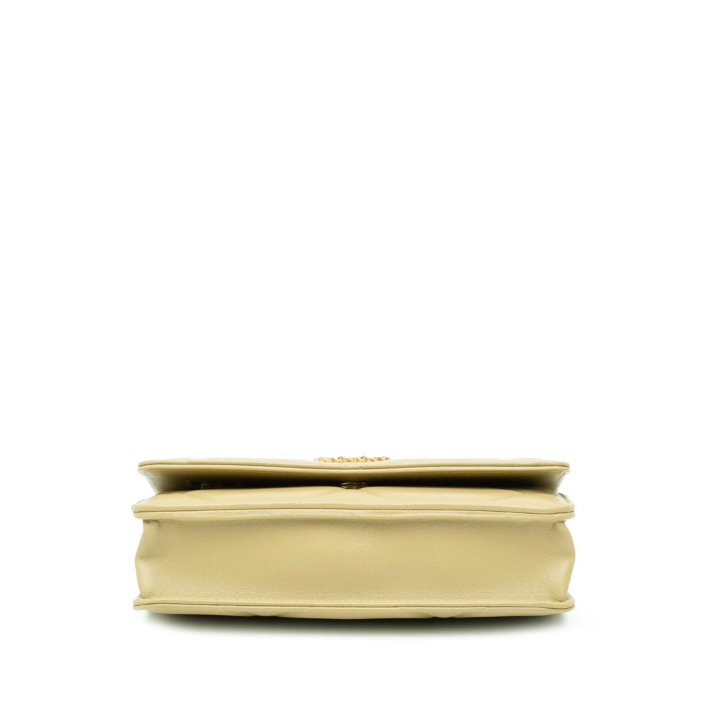 Chanel Quilted Lambskin 19 Wallet on Chain - 3