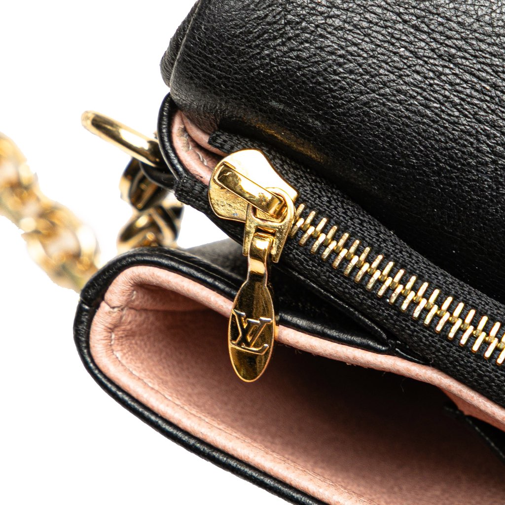 Louis Vuitton Monogram Embossed Pochette Coussin - Detail 1