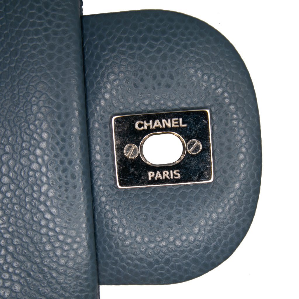 Chanel Jumbo Classic Caviar Double Flap - Image 11