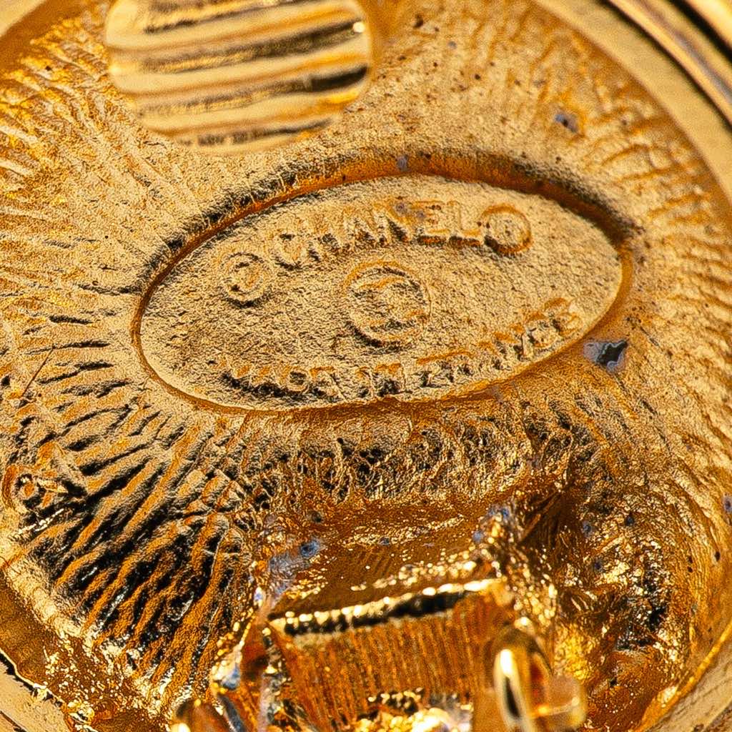 Chanel Gold Plated CC Round Clip on Earrings - 4