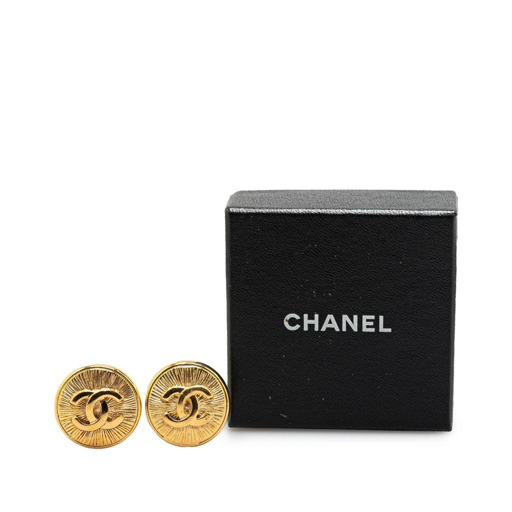 Chanel Gold Plated CC Round Clip on Earrings - 5