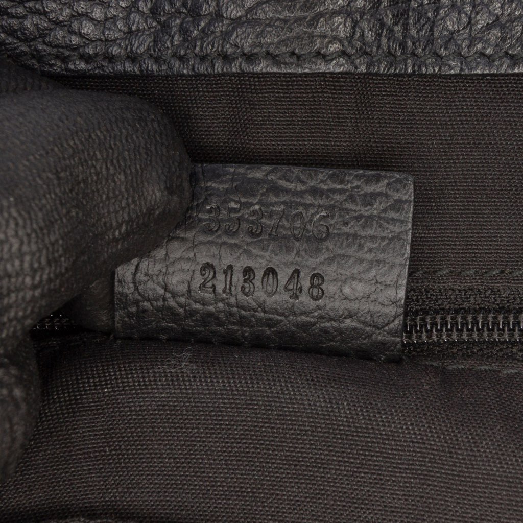 Gucci Medium GG Denim Charm Tote - Detail 1