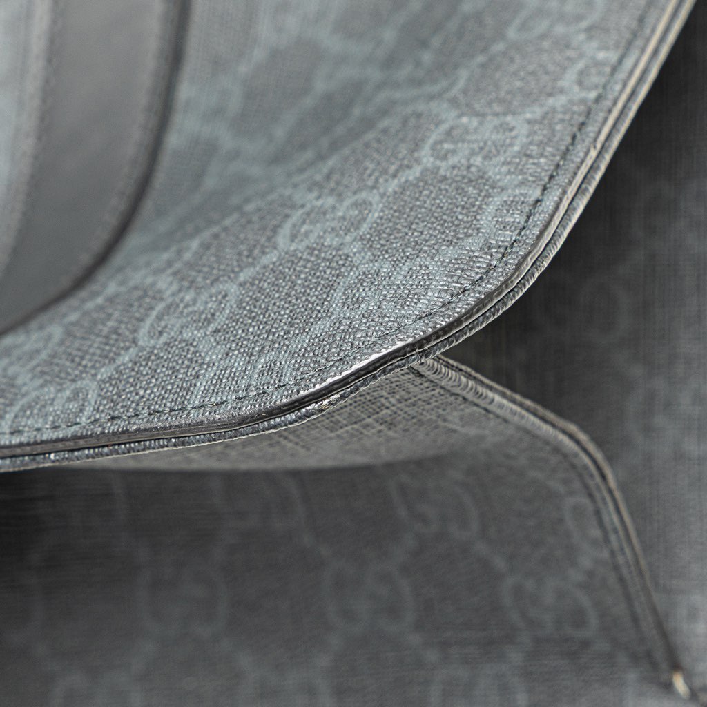 Gucci GG Supreme Tote - Image 13