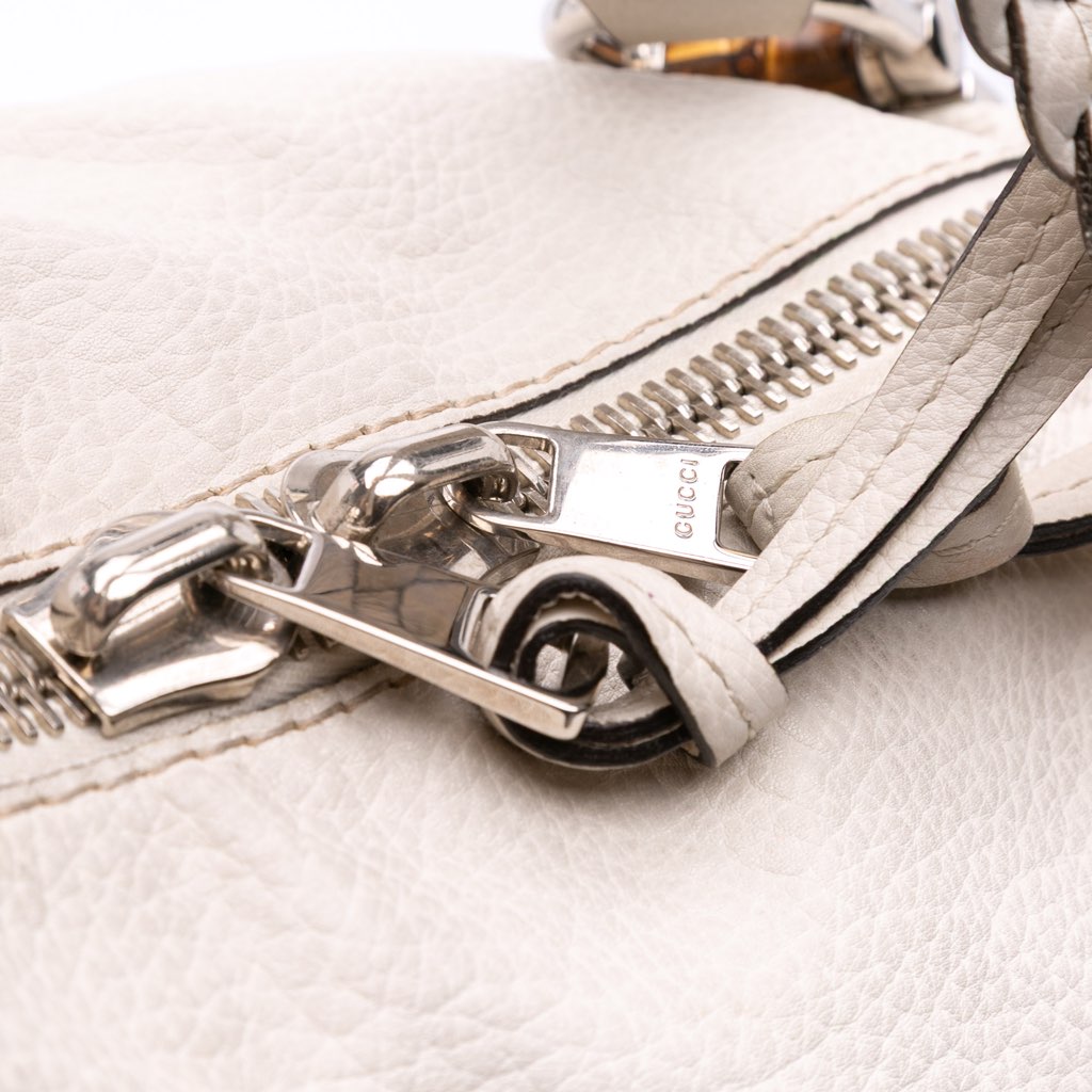 Gucci Large Pebbled Calfskin Bamboo Bar Tassel Tote - Image 10