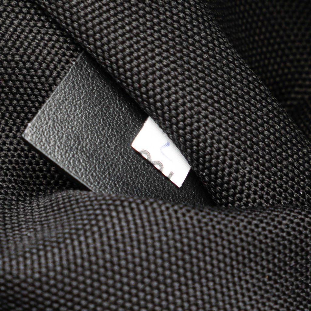 Prada Canvas Canapa Clutch - Detail 1