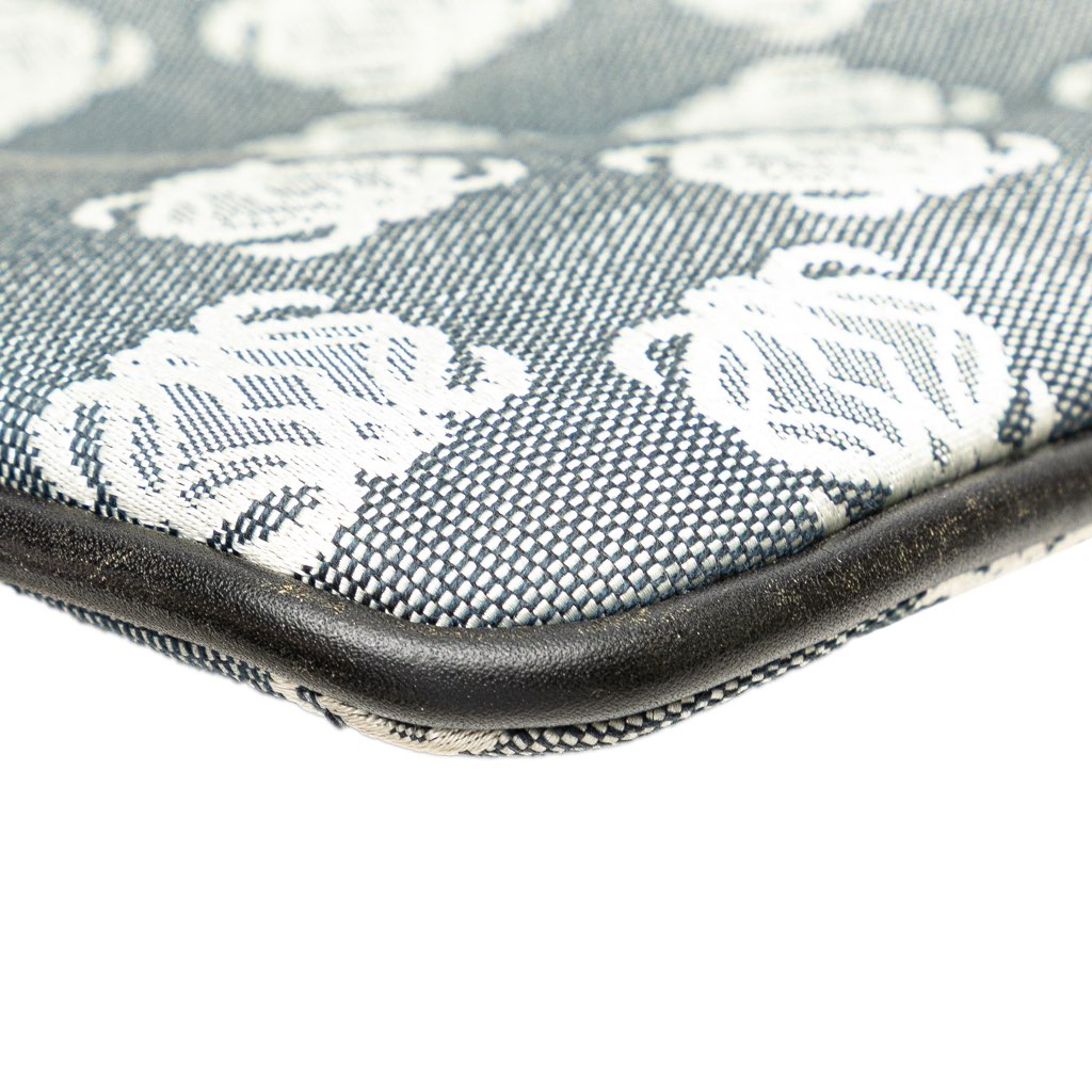 Loewe Anagram Canvas Crossbody - Image 10