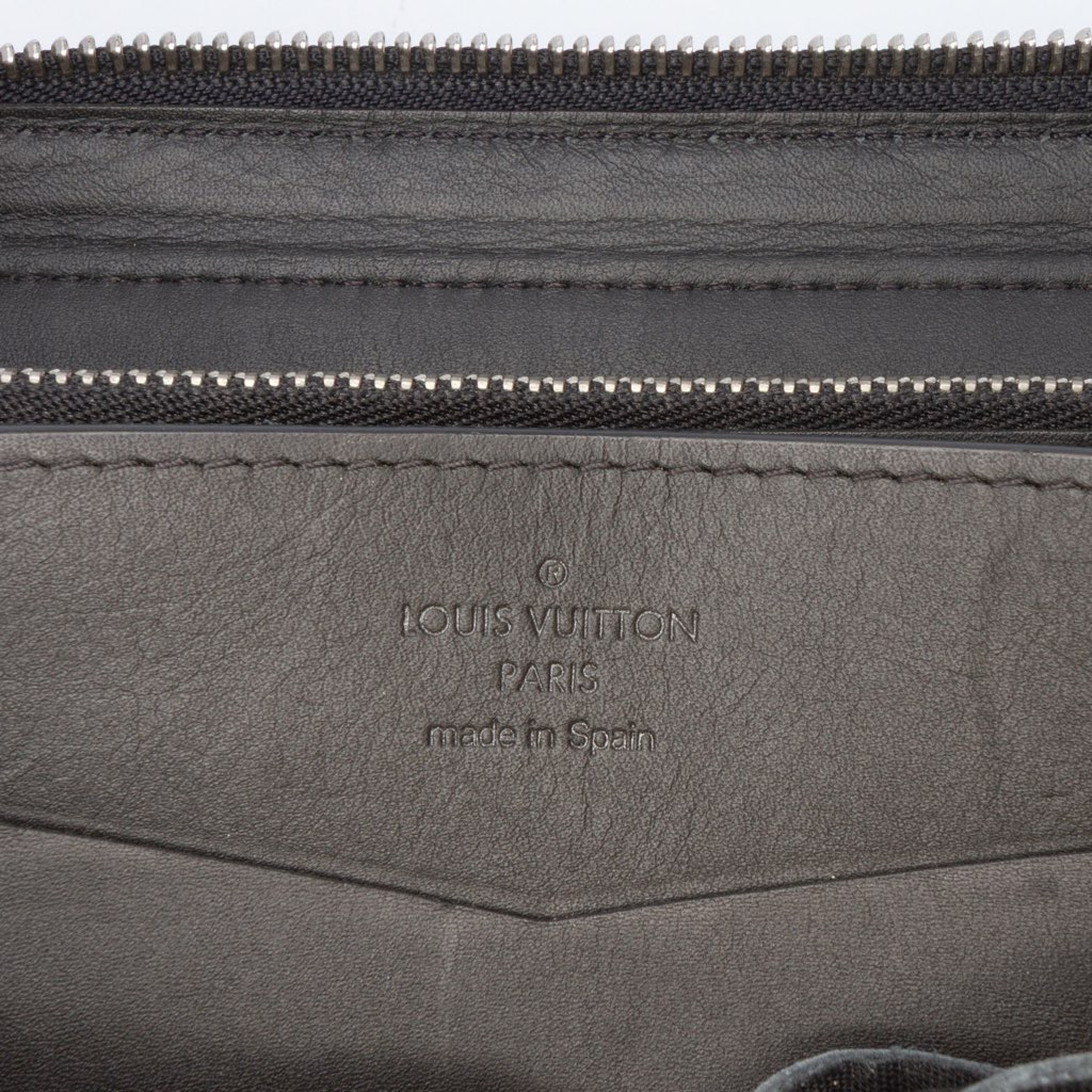 Louis Vuitton Damier Cobalt Zippy XL Wallet - 5